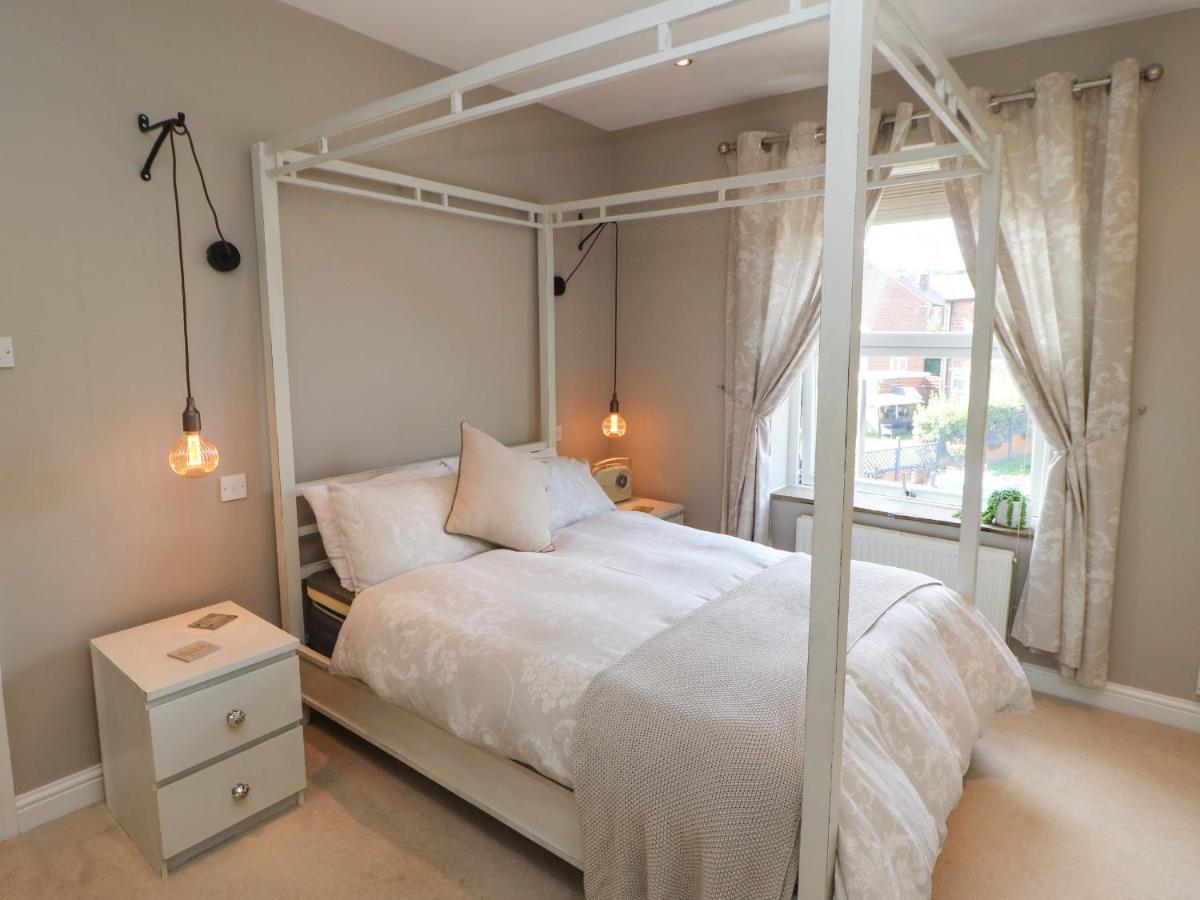 Olive Tree Cottage Purmerend Extérieur photo